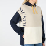 navy-white